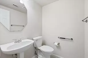 105 Dorsett Dr, Irving, TX 75063 - Photo 31