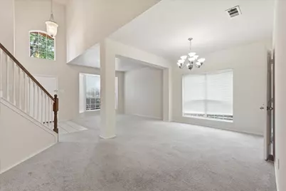 105 Dorsett Drive, Irving, TX 75063 - Photo 5