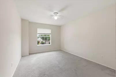 105 Dorsett Drive, Irving, TX 75063 - Photo 29