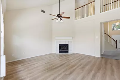 105 Dorsett Drive, Irving, TX 75063 - Photo 11