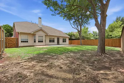 105 Dorsett Drive, Irving, TX 75063 - Photo 39