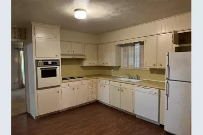 208 SW 4th Street, Kerens, TX 75144 - Photo 5