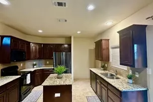 11053 Hawks Landing Rd, Fort Worth, TX 76052 - Photo 5