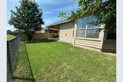 11053 Hawks Landing Road, Fort Worth, TX 76052 - Photo 17