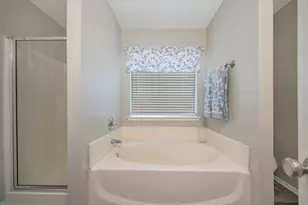 6354 Stonewater Bend Trail, Fort Worth, TX 76179 - Photo 13