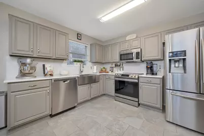 6354 Stonewater Bend Trail, Fort Worth, TX 76179 - Photo 3