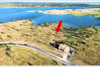 3.350 Acres Lot 212 Waterfront Club Dr, Corsicana, TX 75110 - Photo 7