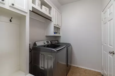15647 Gatehouse Drive, Fort Worth, TX 76262 - Photo 11