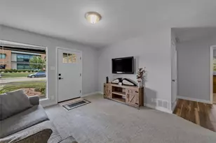 703 Whitener Rd, Euless, TX 76040 - Photo 5