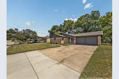 703 Whitener Road, Euless, TX 76040 - Photo 19