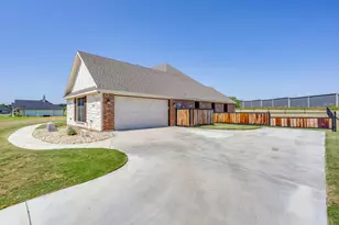4017 Crick Ct, Weatherford, TX 76087 - Photo 27
