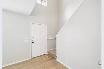 7020 Glenshire Drive, Arlington, TX 76002 - Photo 3