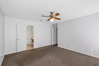 2804 Monthaven Drive, Arlington, TX 76001 - Photo 13