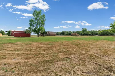 627 County Road 4445, Trenton, TX 75490 - Photo 27