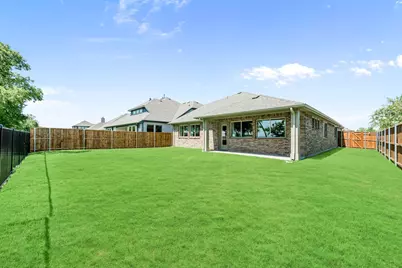 2204 Broken Arrow Drive, Aubrey, TX 76227 - Photo 17