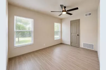 1507 Maple Drive, Garland, TX 75042 - Photo 17