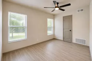 1507 Maple Dr, Garland, TX 75042 - Photo 17