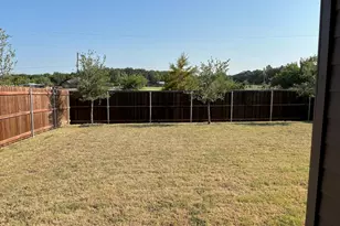 324 Sculptors Xing, Springtown, TX 76082 - Photo 5