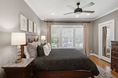 838 Salmon Drive, Dallas, TX 75208 - Photo 13