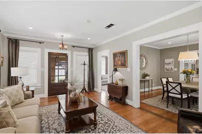 838 Salmon Drive, Dallas, TX 75208 - Photo 5