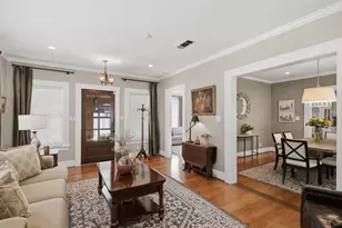 838 Salmon Dr, Dallas, TX 75208 - Photo 5