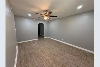 2505 Normont Circle, Fort Worth, TX 76103 - Photo 5