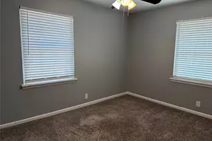 2505 Normont Cir, Fort Worth, TX 76103 - Photo 13