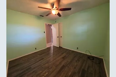 2024 Pebblecreek Drive, Cleburne, TX 76033 - Photo 11