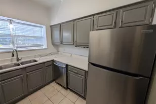 9801 Royal Ln, Dallas, TX 75231 - Photo 5