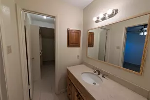 9801 Royal Ln, Dallas, TX 75231 - Photo 13