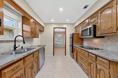 2612 Mollimar Drive, Plano, TX 75075 - Photo 11
