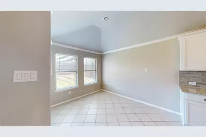 344 Coral Vine Lane, Burleson, TX 76028 - Photo 11