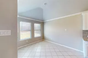 344 Coral Vine Ln, Burleson, TX 76028 - Photo 11