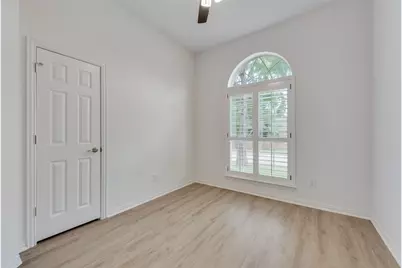 4008 Daden Oaks Drive, Plano, TX 75093 - Photo 5