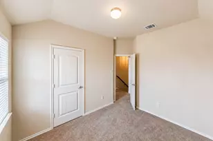 9929 Pronghorn Rd, McKinney, TX 75071 - Photo 7