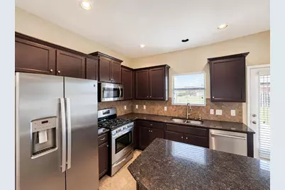 9929 Pronghorn Road, McKinney, TX 75071 - Photo 13