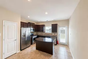 9929 Pronghorn Rd, McKinney, TX 75071 - Photo 11