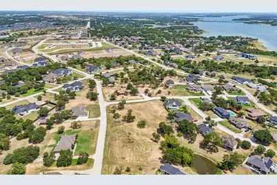 602 Stowe Lane, Lakewood Village, TX 75068 - Photo 11