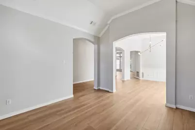 8012 Greenwood Drive, Plano, TX 75025 - Photo 5
