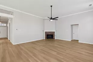8012 Greenwood Dr, Plano, TX 75025 - Photo 9