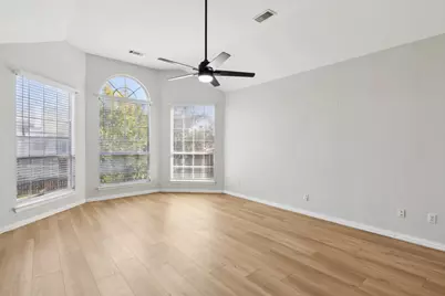 8012 Greenwood Drive, Plano, TX 75025 - Photo 17