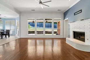 101 Independence Pl, Rockwall, TX 75032 - Photo 9
