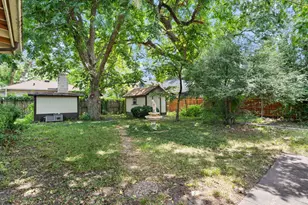 2115 Park St, Greenville, TX 75401 - Photo 39