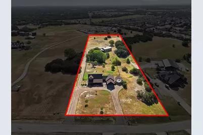 2407 Wills Way Drive, Granbury, TX 76049 - Photo 5