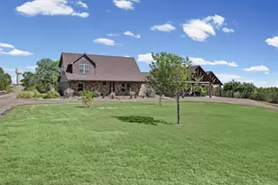 2407 Wills Way Dr, Granbury, TX 76049 - Photo 11