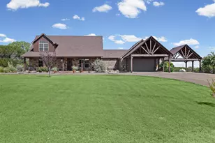 2407 Wills Way Dr, Granbury, TX 76049 - Photo 11