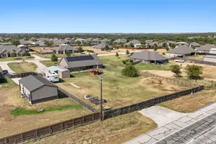 117 Heather Ln, Decatur, TX 76234 - Photo 33