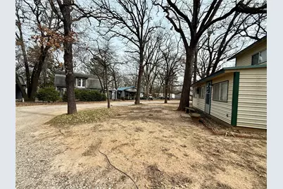 301 Cedar Point Circle, Gordonville, TX 76245 - Photo 33