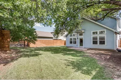 629 Bishop Heights Lane, Dallas, TX 75208 - Photo 23