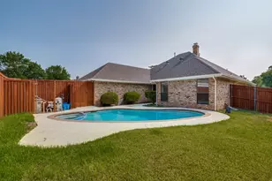 629 Bent Creek Dr, DeSoto, TX 75115 - Photo 23